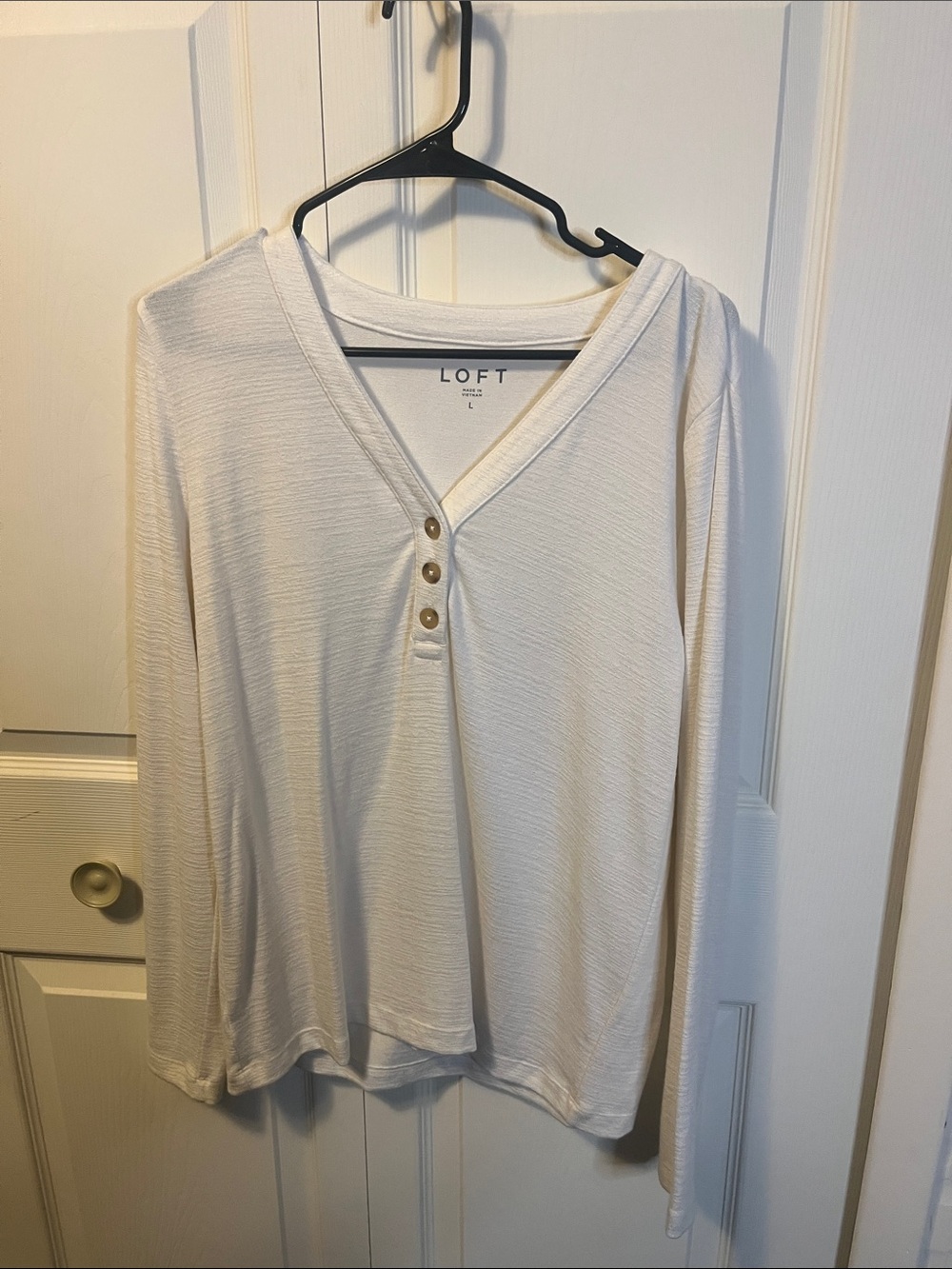 LOFT Cream Long-Sleeve V-Neck Henley with Button Placket